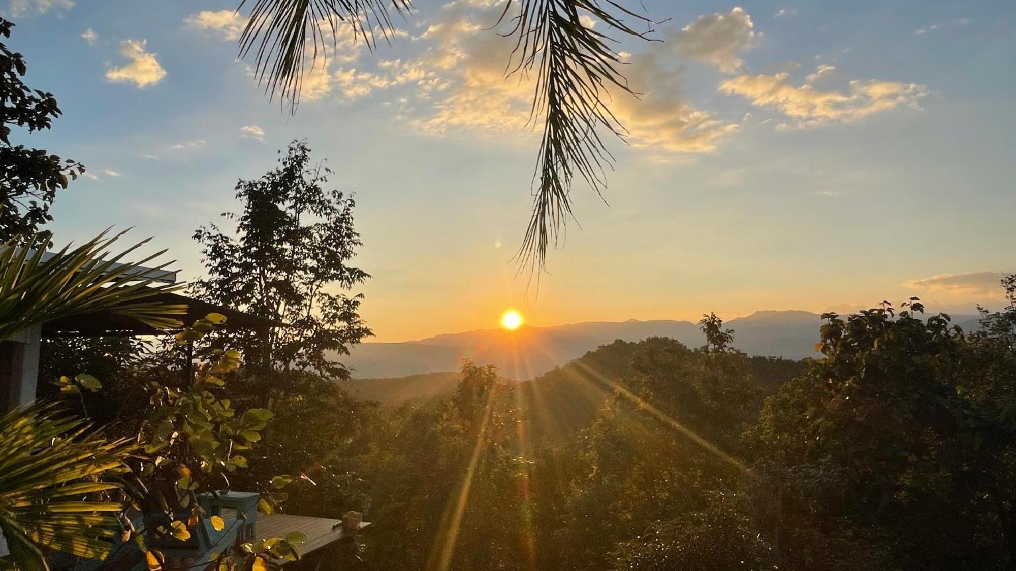 Monsonkeang Camping View ม่อนสันเกี๋ยง Mae Chaem Ngoại thất bức ảnh